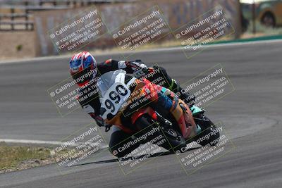 media/Apr-20-2025-AHRMA (Sun) [[393a79c373]]/Race/Group 10/Turn 4b/